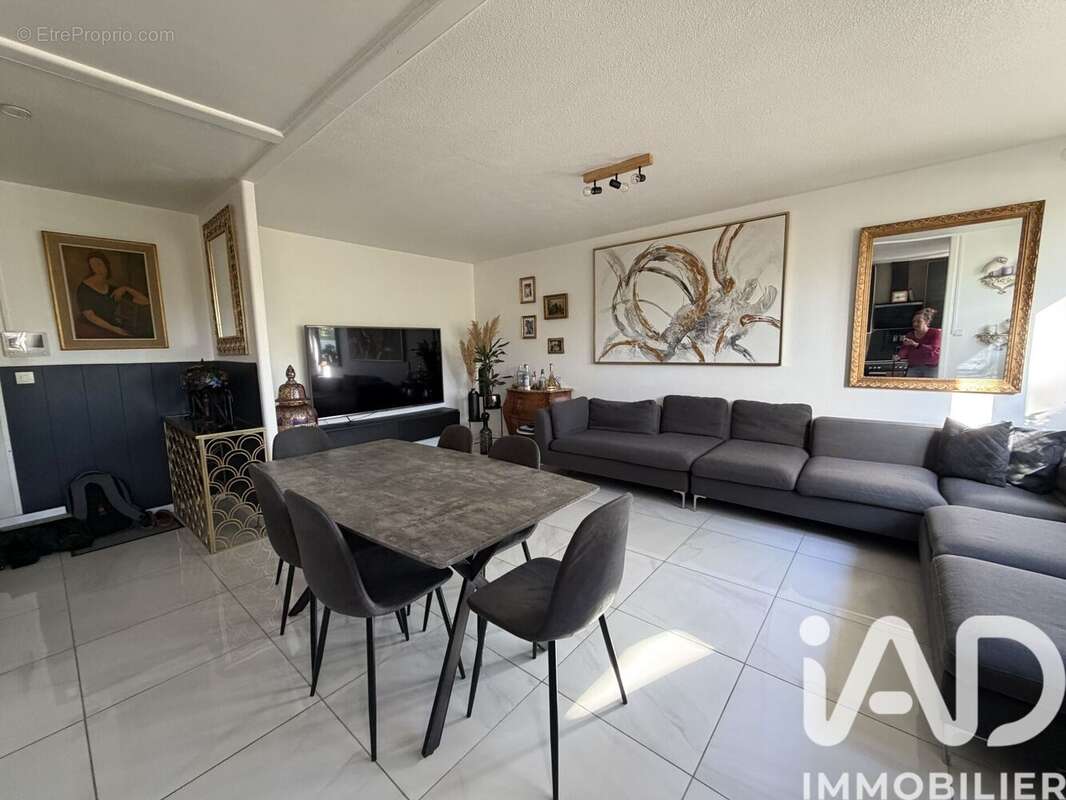 Photo 3 - Appartement à VILLENEUVE-D'ASCQ