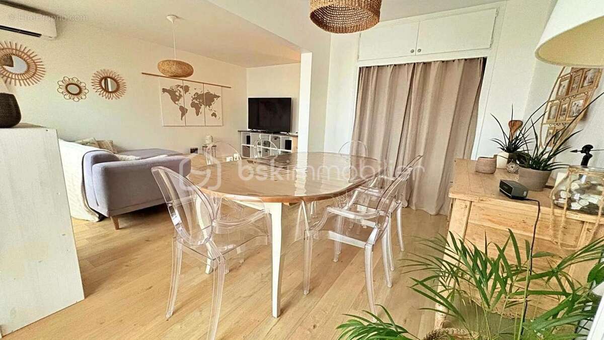 Appartement à FENOUILLET