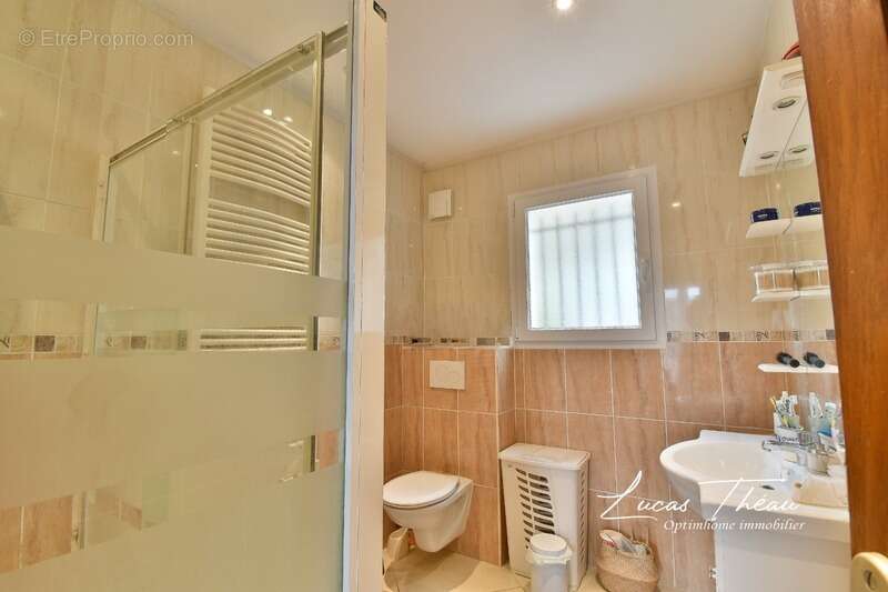 Maison à BEAUMONT-LE-ROGER