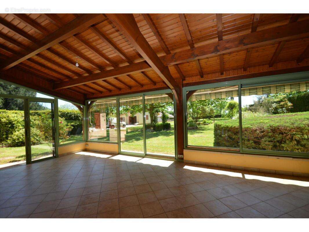 Maison à MONTPON-MENESTEROL