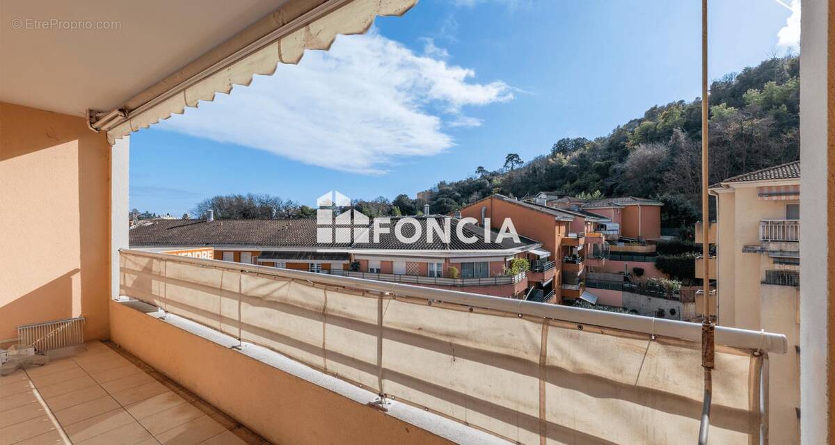 Appartement à MENTON