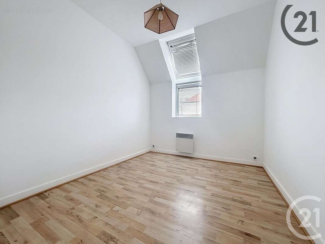Appartement 84 m² à Montereau-Fault-Yonne  - photo 6