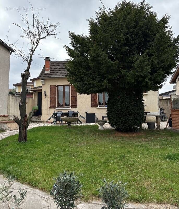 Maison à CLICHY-SOUS-BOIS