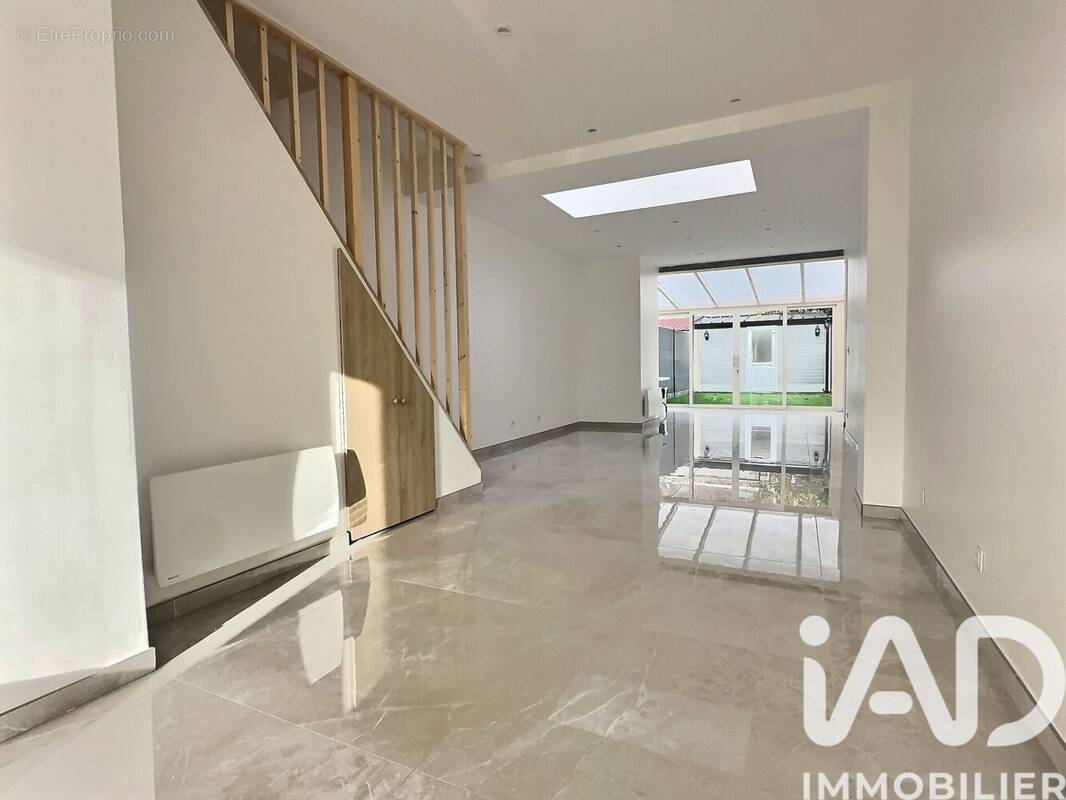 Photo 1 - Maison à WATTRELOS