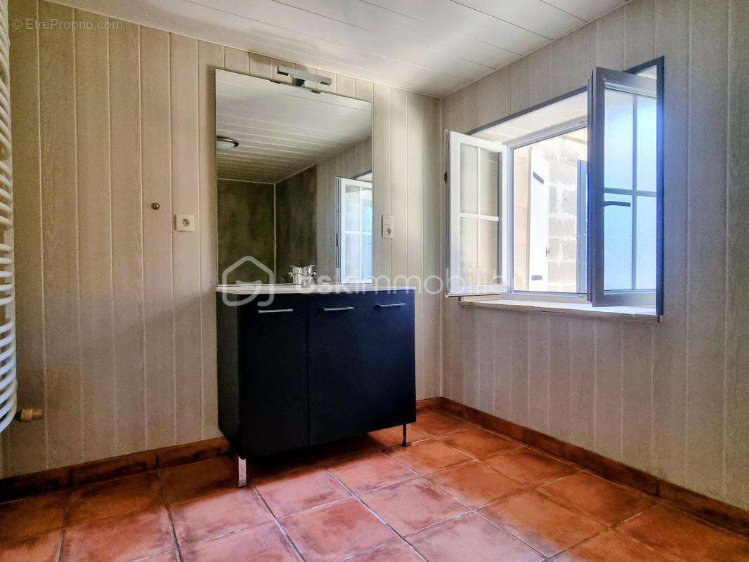 Maison à SAINT-VINCENT-LA-CHATRE