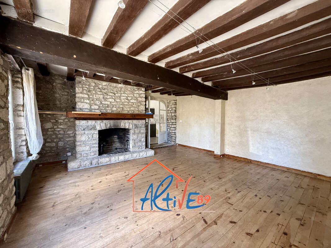 Maison familiale de 187m2 avec 4 chambres et fort potentiel à Bonnard - photo 6