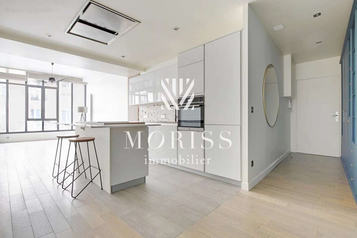 Appartement à PARIS-18E