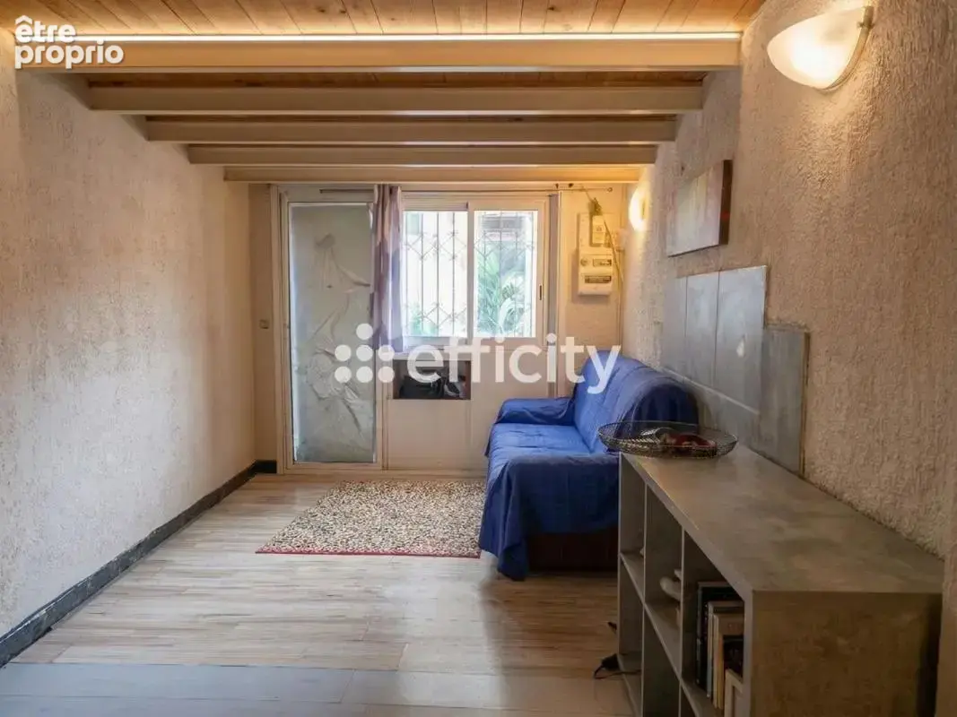 Appartement à MARSEILLE-3E