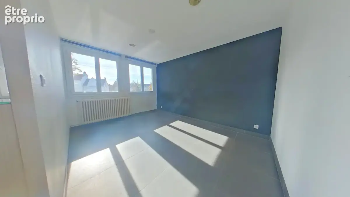 Boulevard Jules Verne - Appartement T4 de 83 m² avec grand box - photo 6