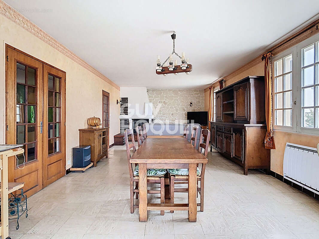 Maison à CREPY-EN-VALOIS