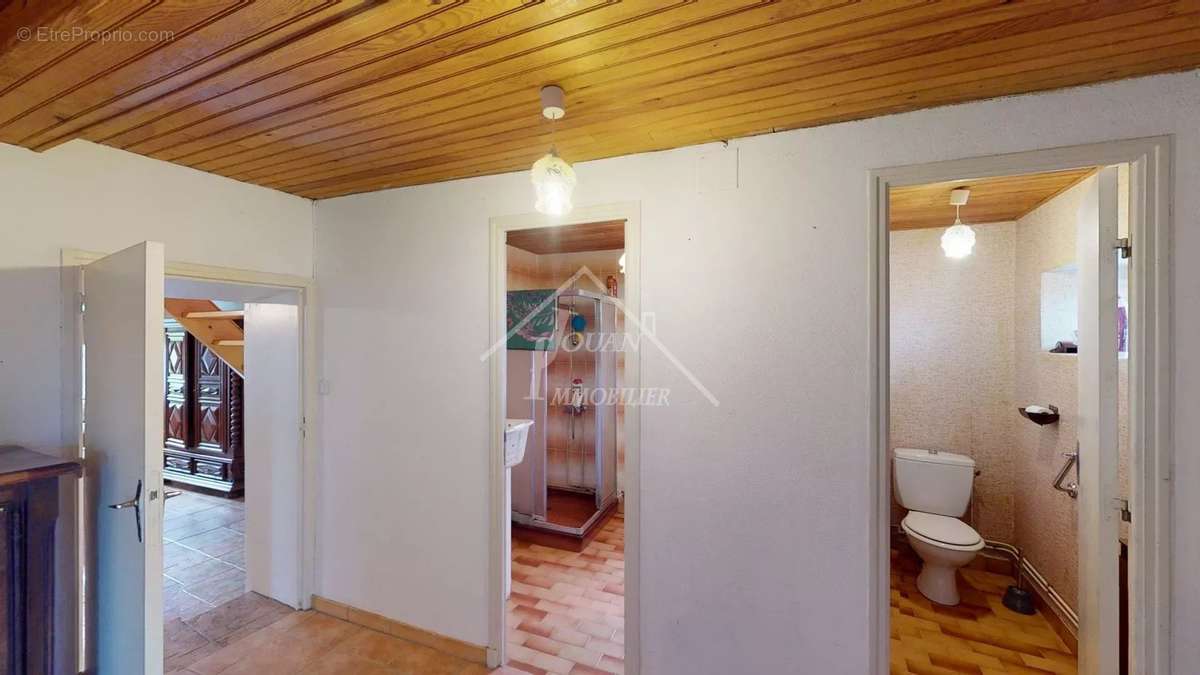 Maison à COUTANSOUZE