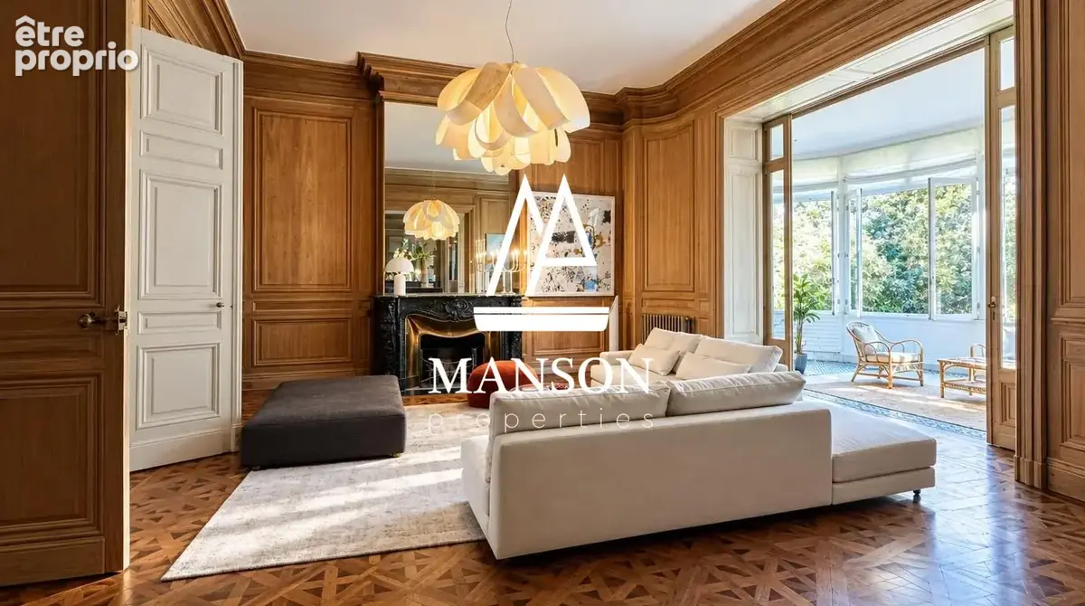 Appartement 8 pièces 334 m² à vendre à Bordeaux (33000) - photo 2