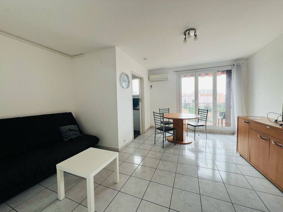 Appartement à MARSEILLE-13E
