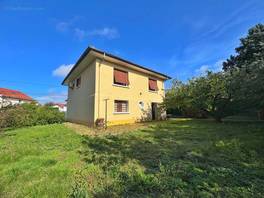 Maison à SAINT-PRIEST