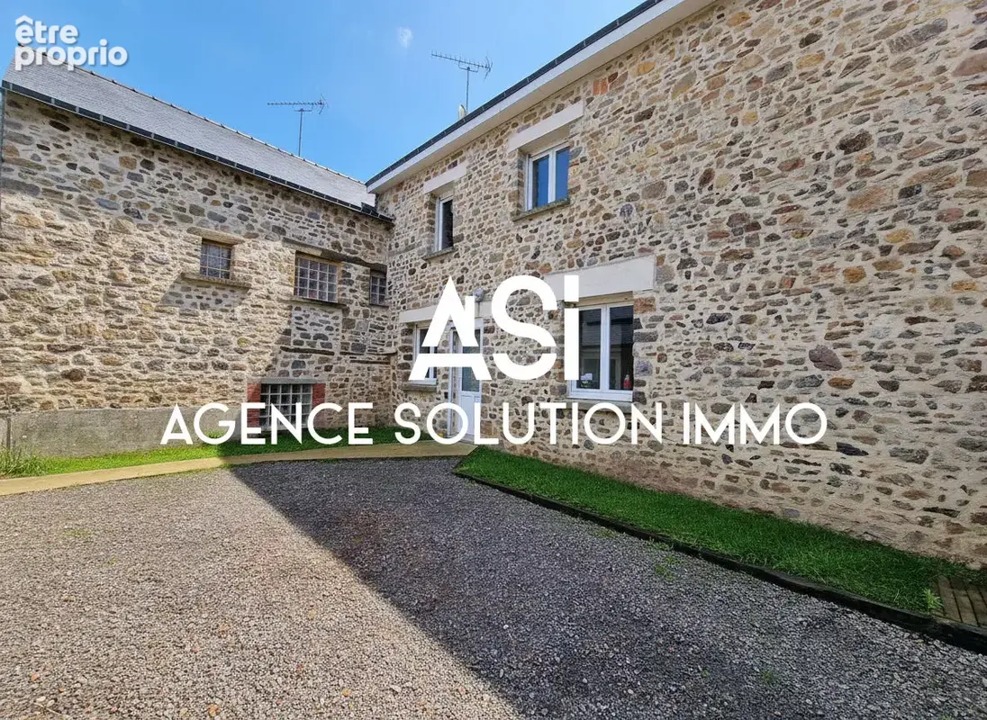 Maison en pierre 5 pièce(s)  de 95m² au sol avec une grande cour de 66 m² - photo 2