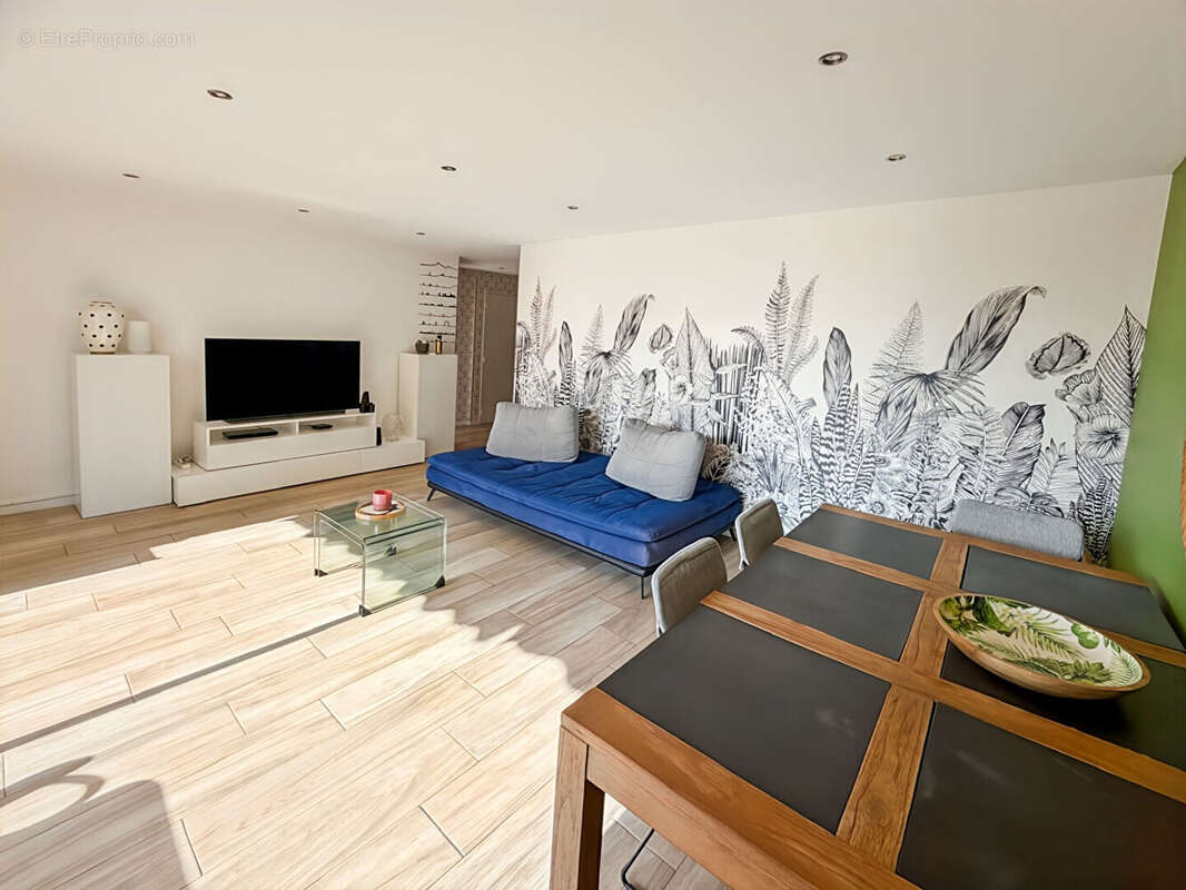 Appartement à MARSEILLE-9E