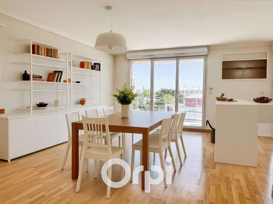 Appartement À Vendre - photo 2
