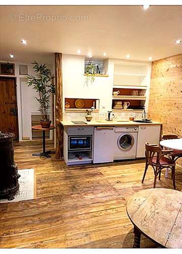 Grand t4 avec studio coin nuit et ses deux greniers a renover - photo 12