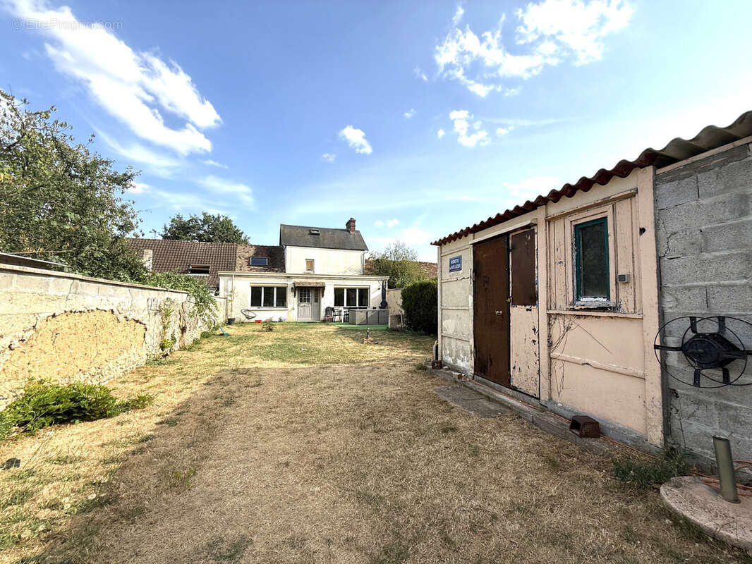 Maison familiale de 124m2, 3 chambres située sur une commune avec école à 10 mn de Anet - photo 18