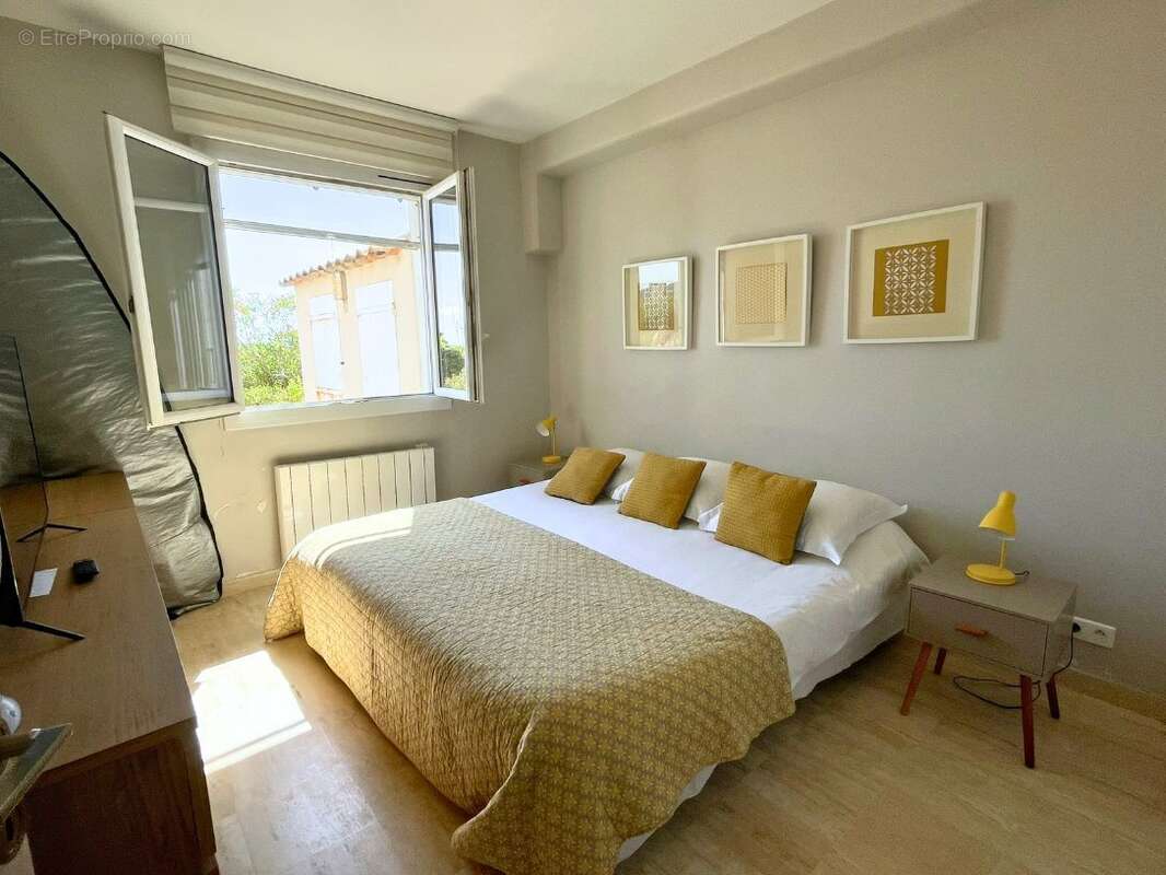 Appartement à GRIMAUD