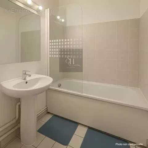 Appartement à SURESNES