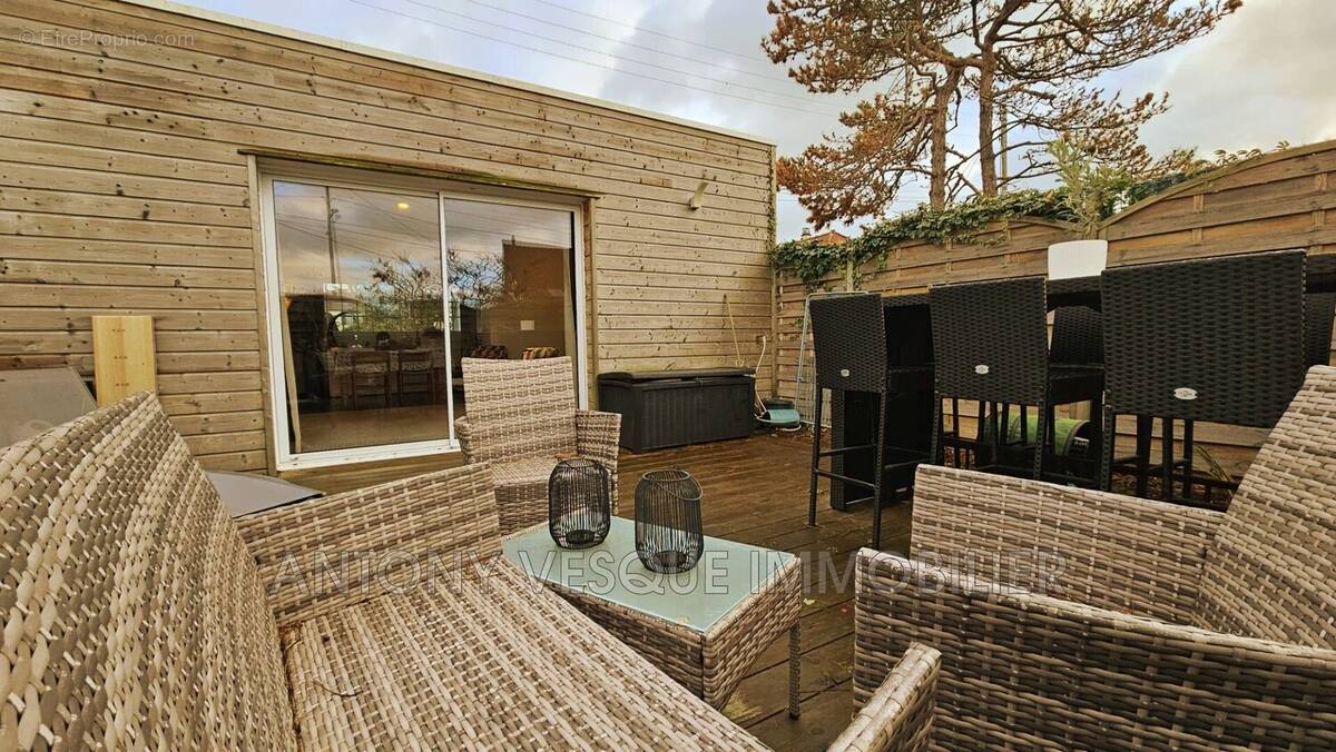 Maison à AGON-COUTAINVILLE