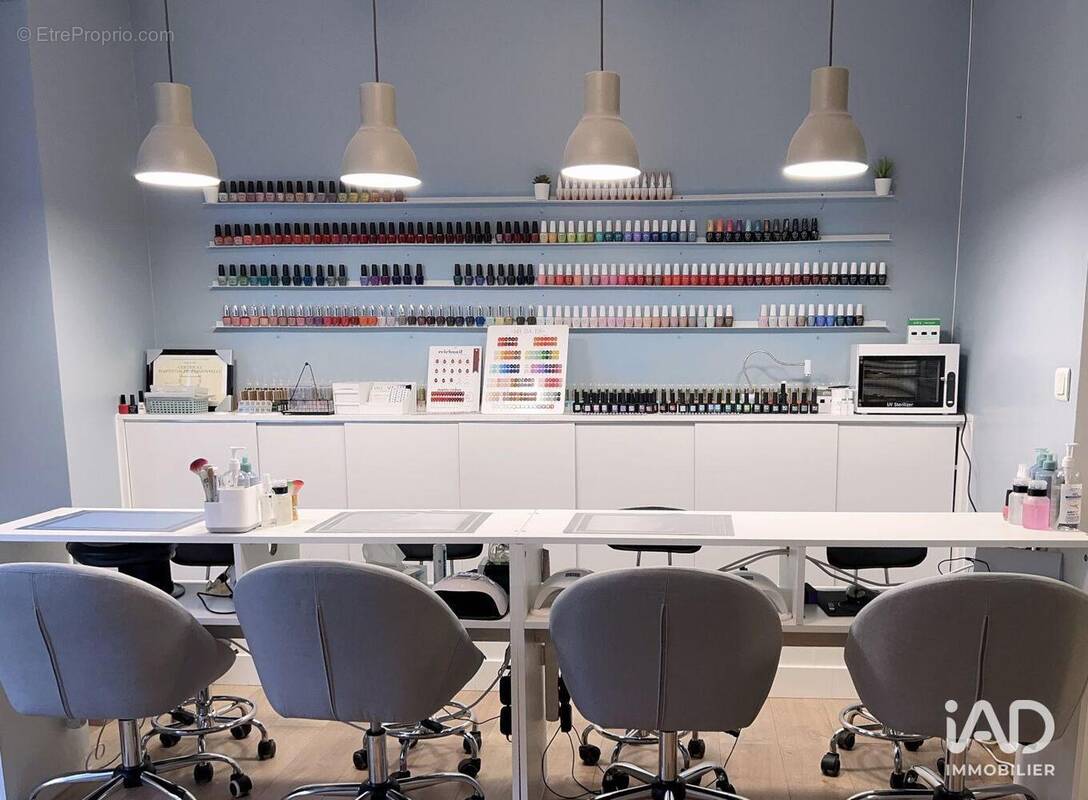 Photo 1 - Commerce à PARIS-15E