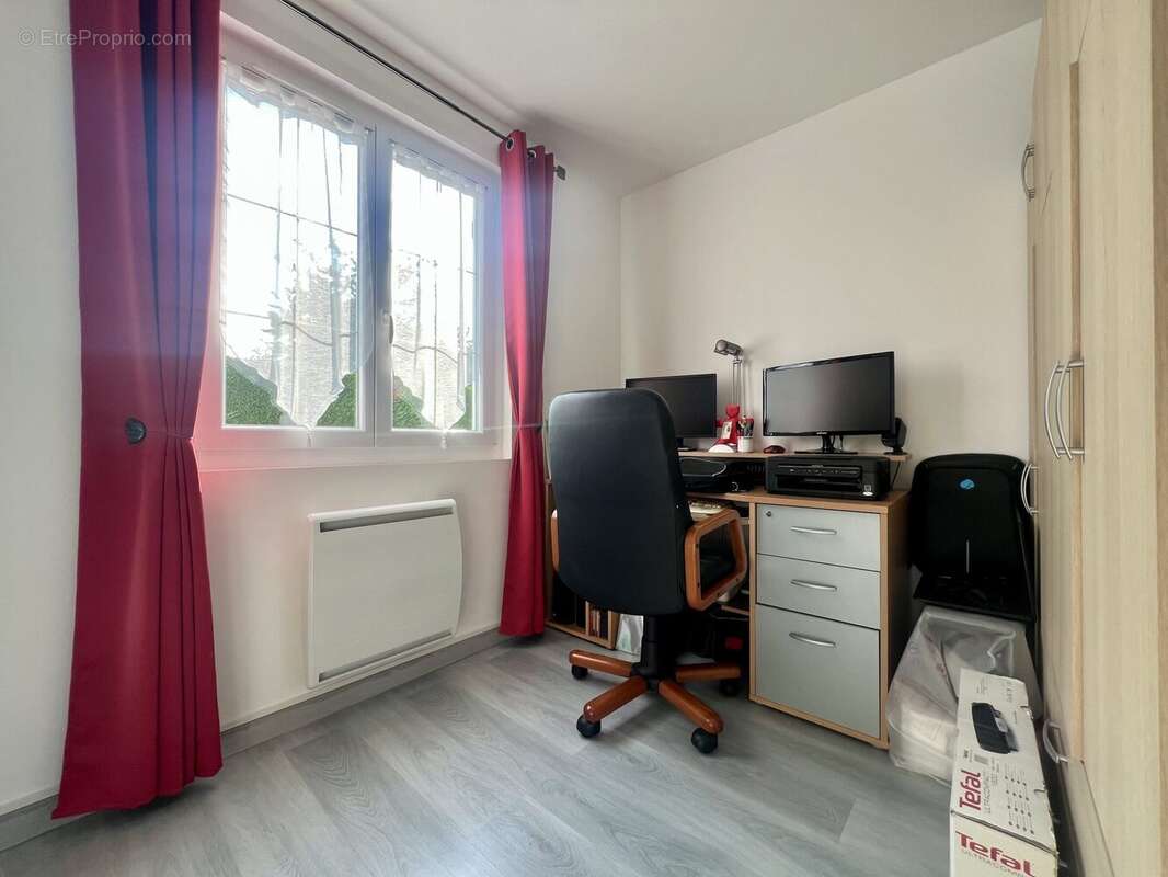 Maison 86 m² à Angles  - photo 6