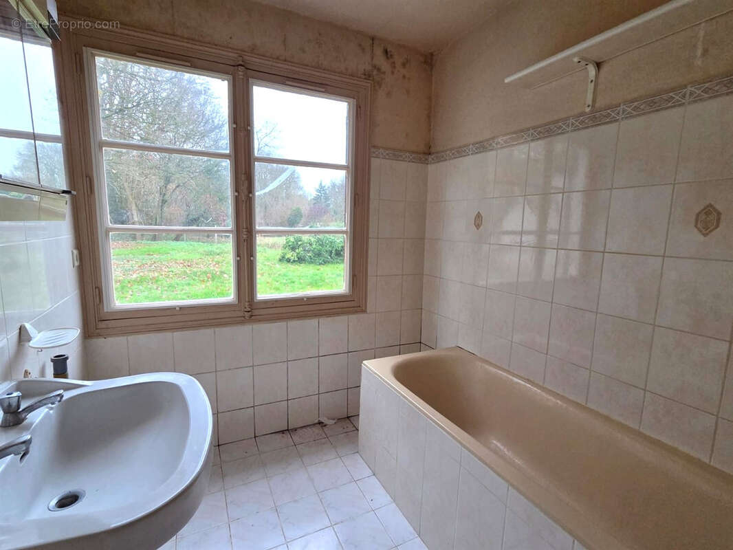 Maison ancienne a renover - photo 6