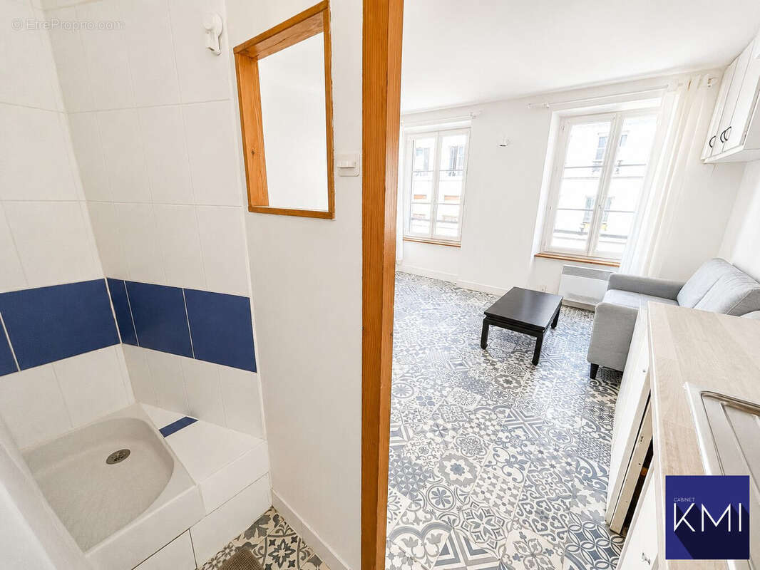 Appartement à PARIS-11E