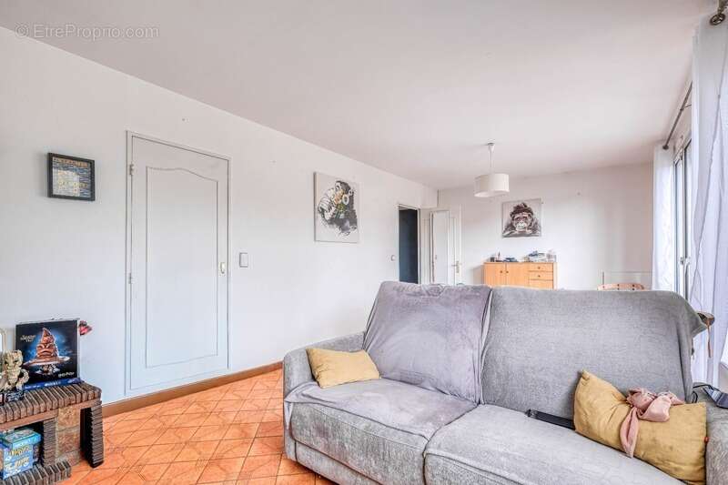 Christophe Michaudelle – CAPIFRANCE - vous propose proche de Meaux et de Saint Soupplets : maison indépendante - 4 pièces - 115  - photo 5