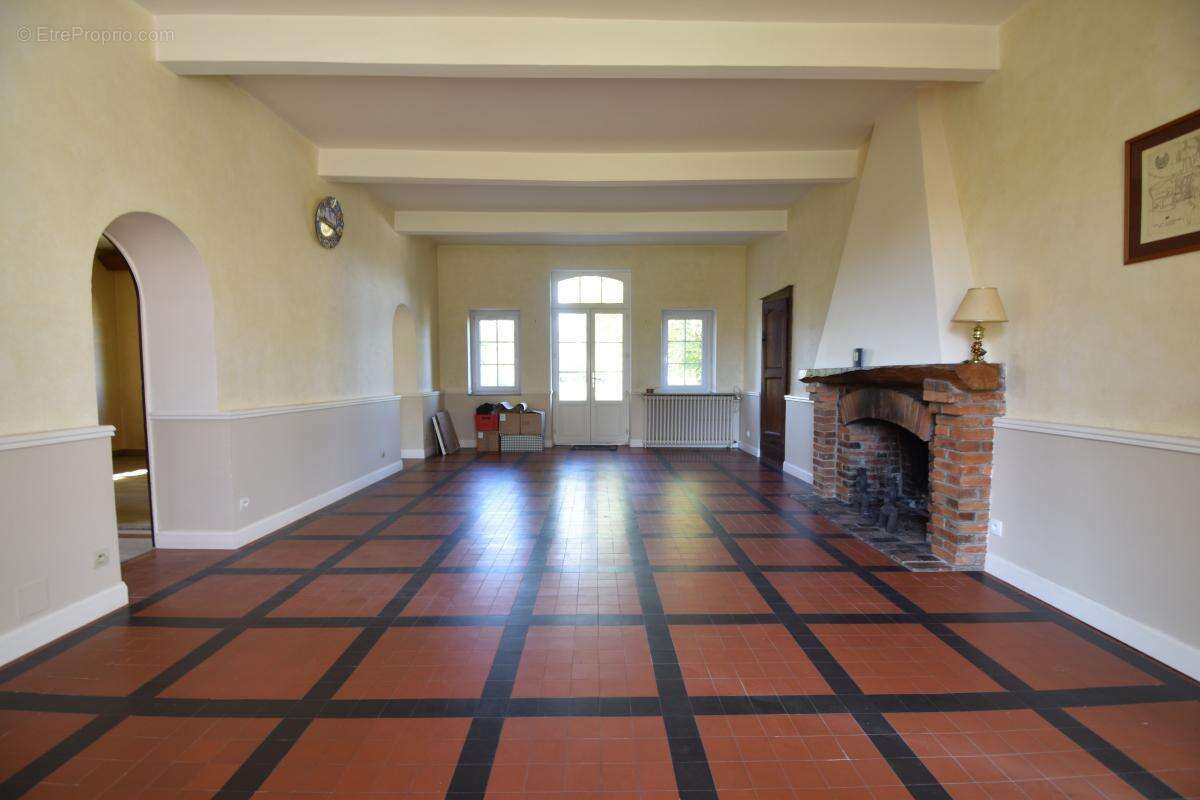 Maison à COSNE-COURS-SUR-LOIRE