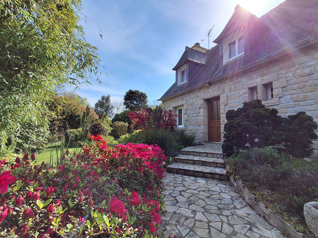 Maison à ERGUE-GABERIC