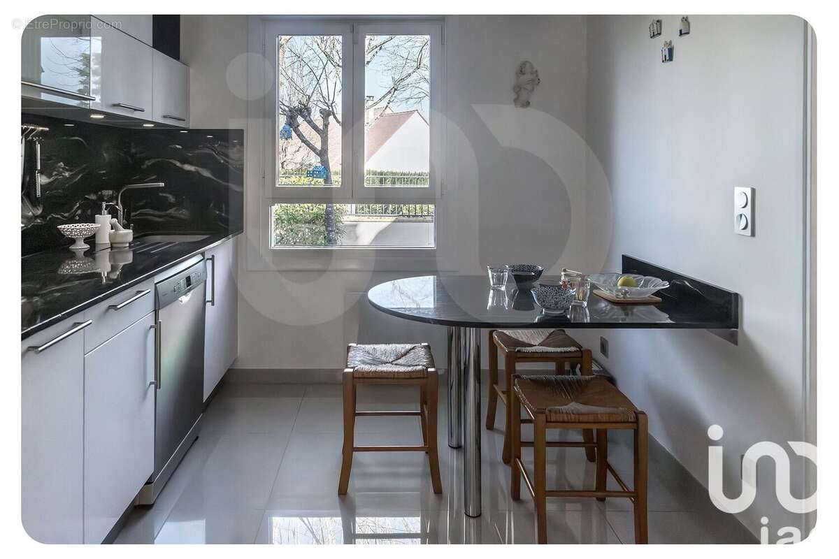Photo 6 - Maison à MORAINVILLIERS