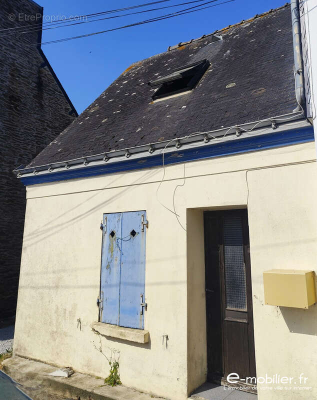 Façade - Maison à GROIX
