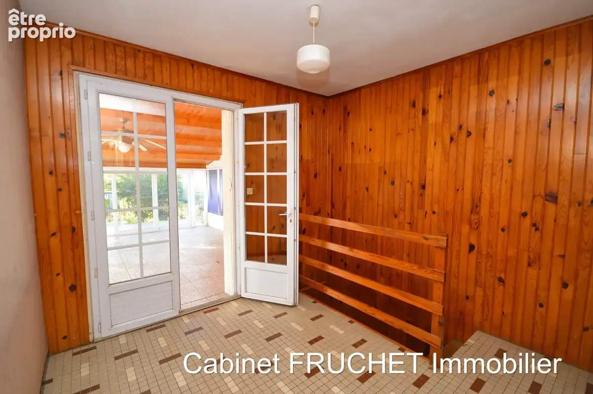 CHANTONNAY - Maison 3 sous-sol, proche centre ville - photo 7