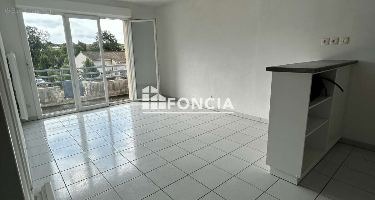 Appartement à MIRAMBEAU