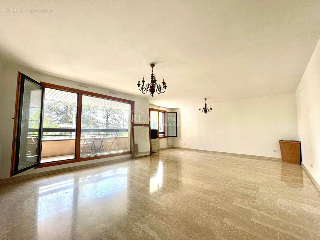 Appartement à LYON-4E