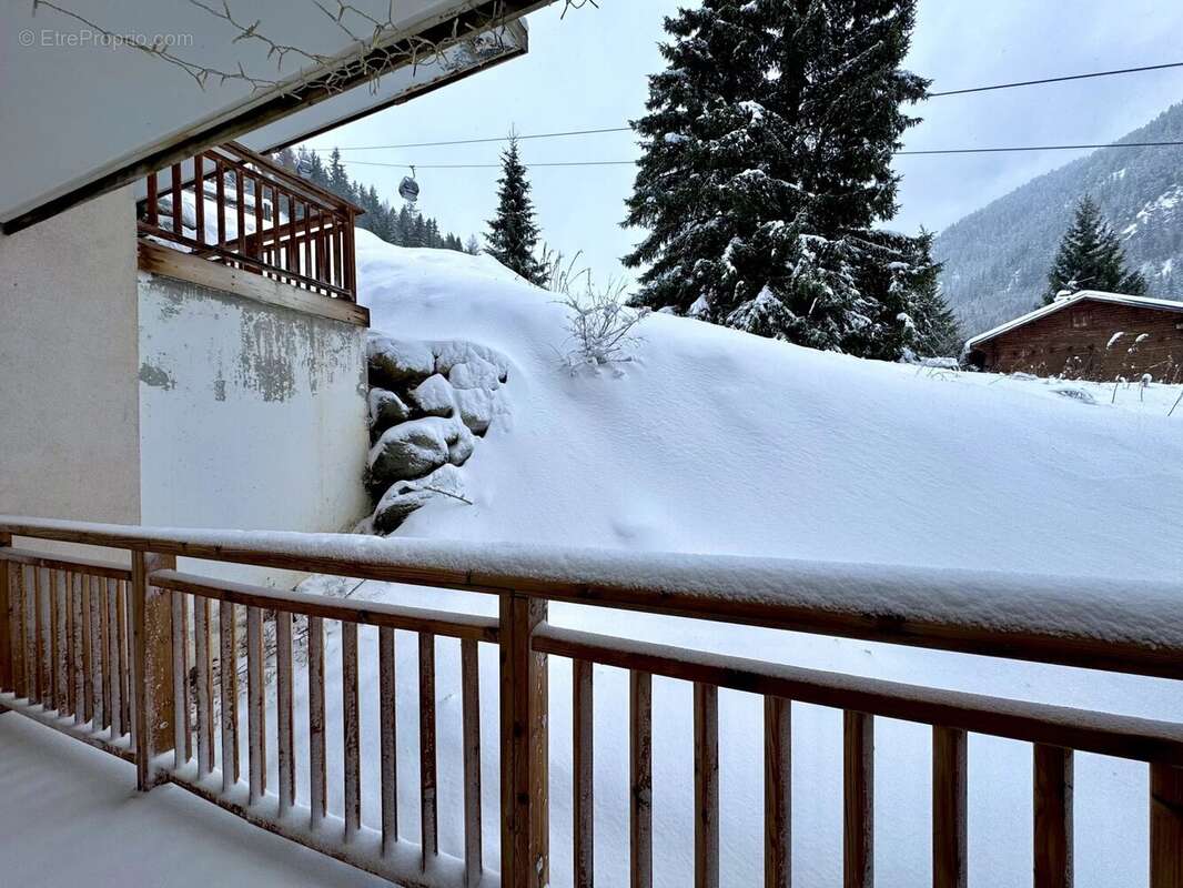 Appartement à AVRIEUX