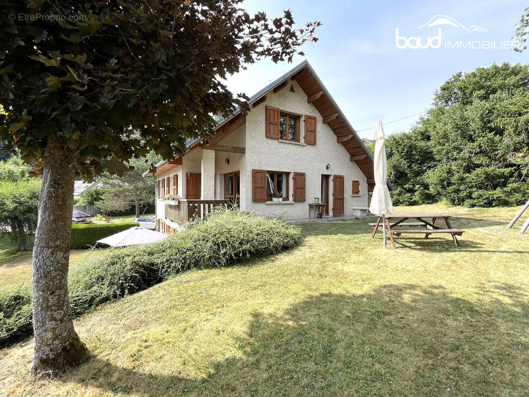 Maison 145 m² à Lans-En-Vercors  - photo 2