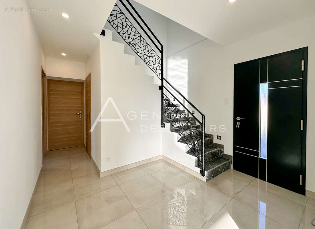 Maison à LE THUIT-SIGNOL