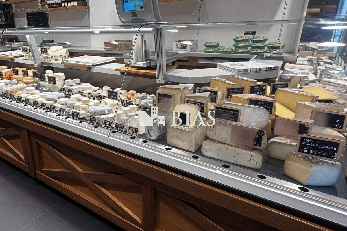 Autre à NEUILLY-PLAISANCE