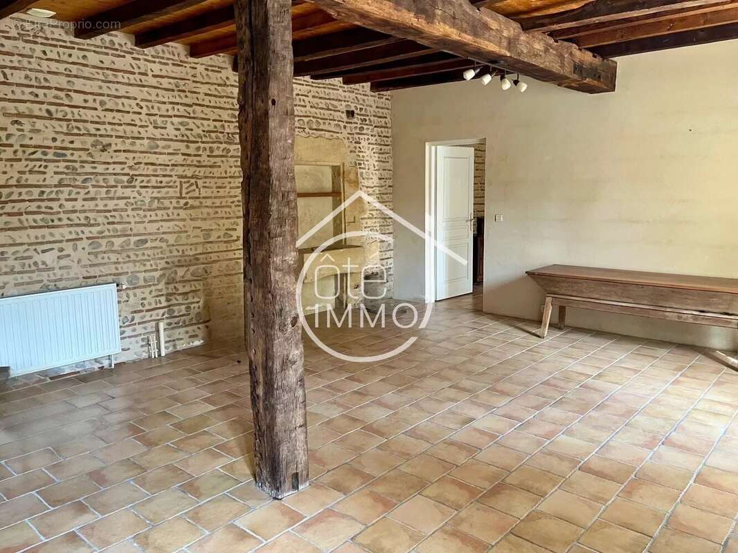 Maison à PRIGONRIEUX