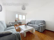 Appartement à RILLIEUX-LA-PAPE