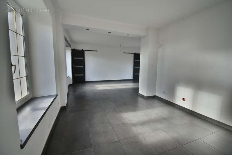 Maison à vendre 4 pièces DANGERS (28) - photo 2
