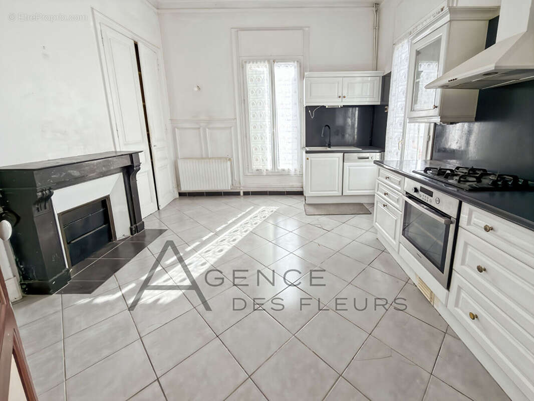 Maison à ELBEUF