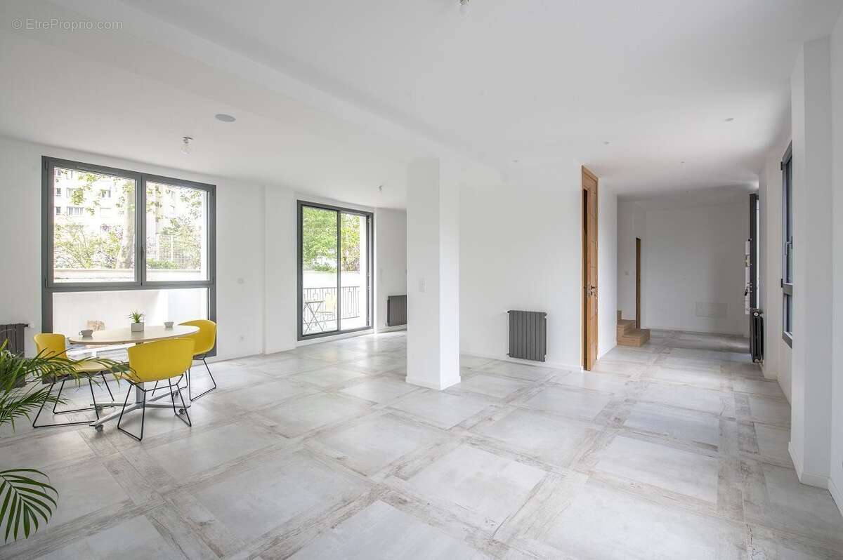 Maison à NANTERRE
