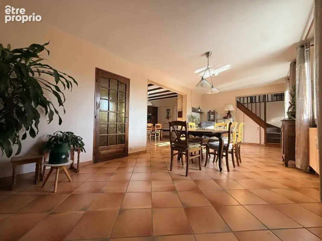 Maison 6 pièces 124 m² à vendre à Jonage (69330) - photo 5