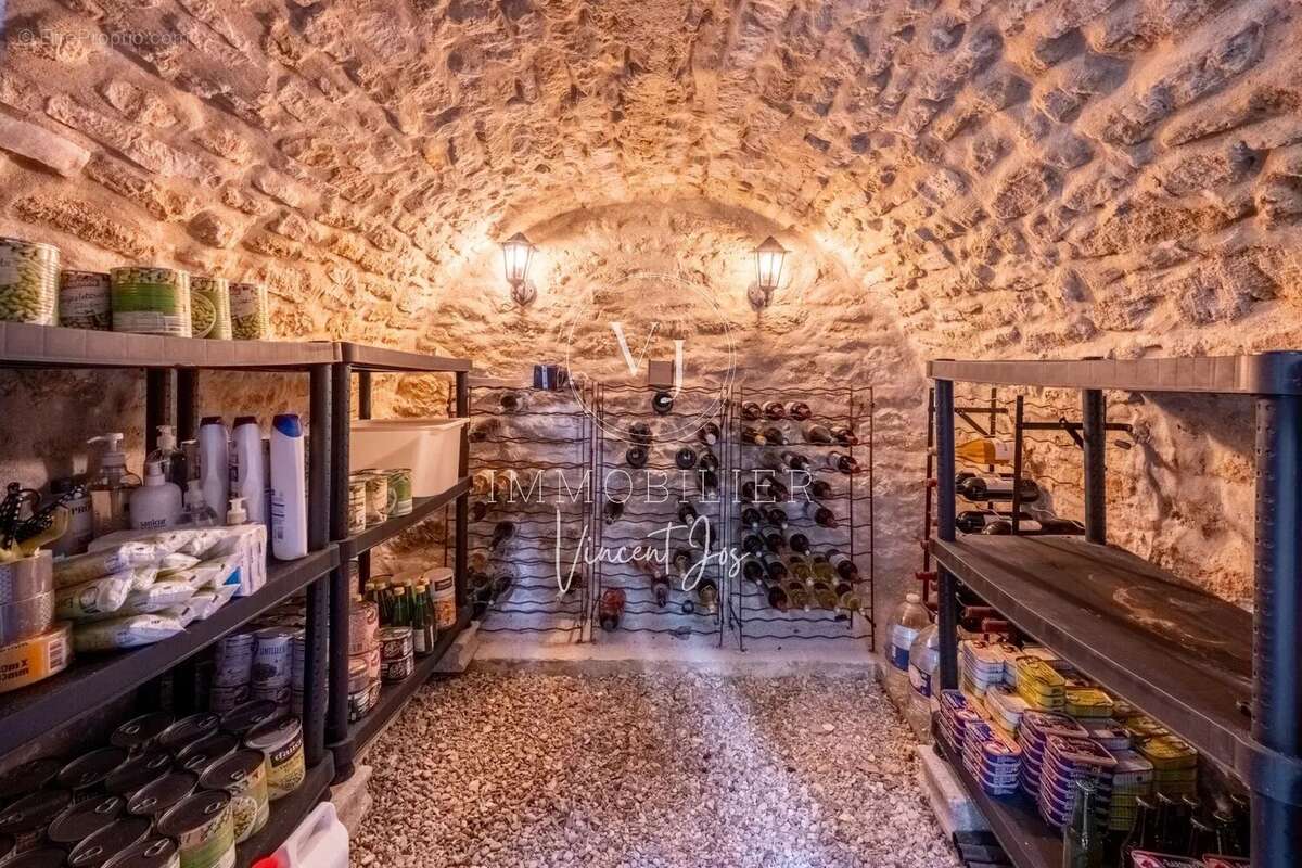 Maison à FONTENAY-SAINT-PERE