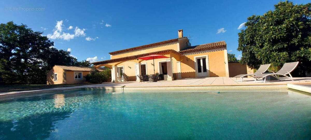 Opportunite - villa 6 pieces - le muy la motte - photo 2